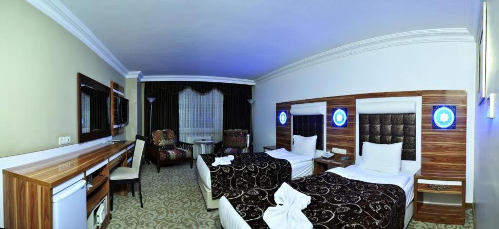 Demosan Hotel Karaman Exterior photo